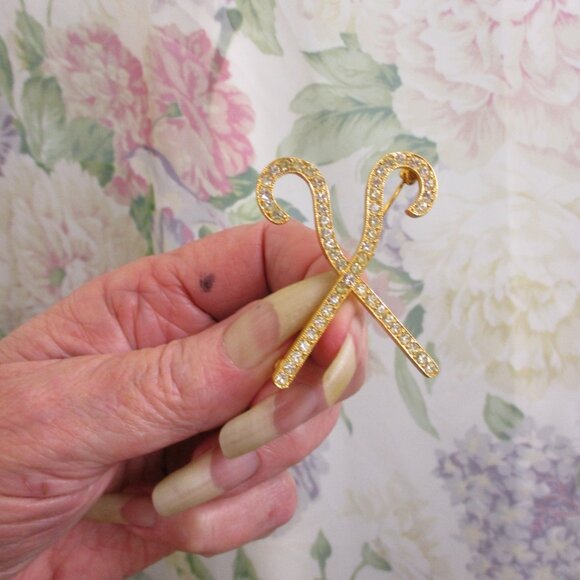 Vintage ORA Crystal Rhinestone Gold Egyptian Pharaoh Crook Scepter Brooch - Picture 4 of 15